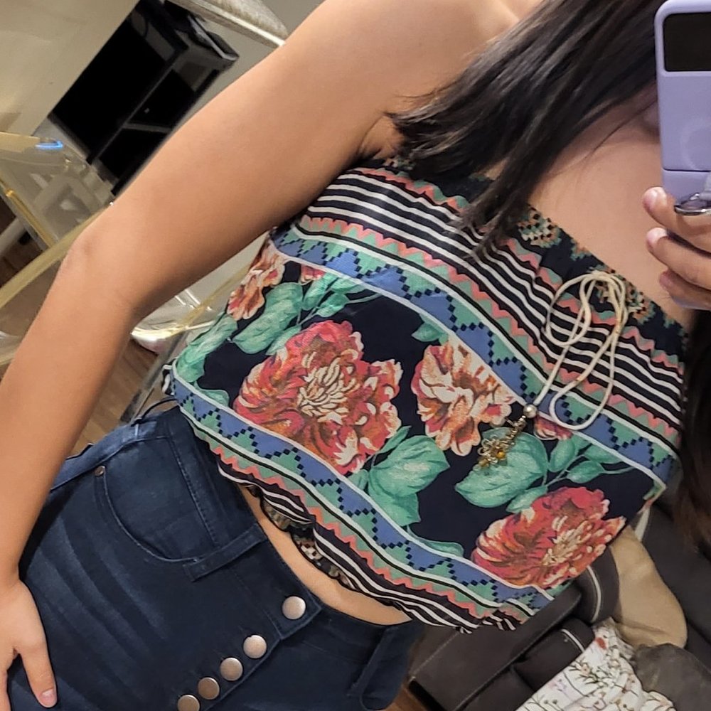 BLOUSE